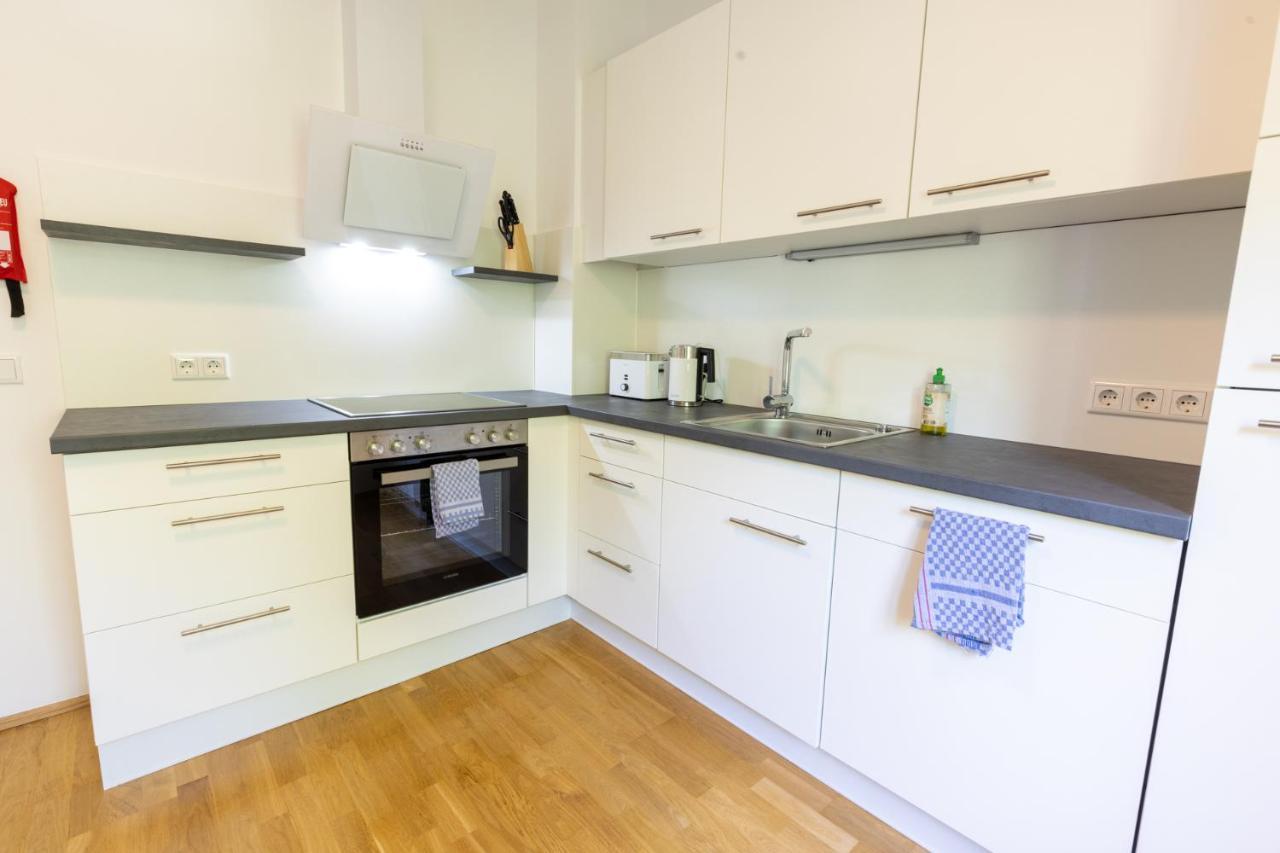 ラーンシュタインRhein-Lahn Living - Modernes Design - Balkon Mit Aussicht - Zentrale Lage Nahe Rhein Und Martinsburgアパートメント エクステリア 写真
