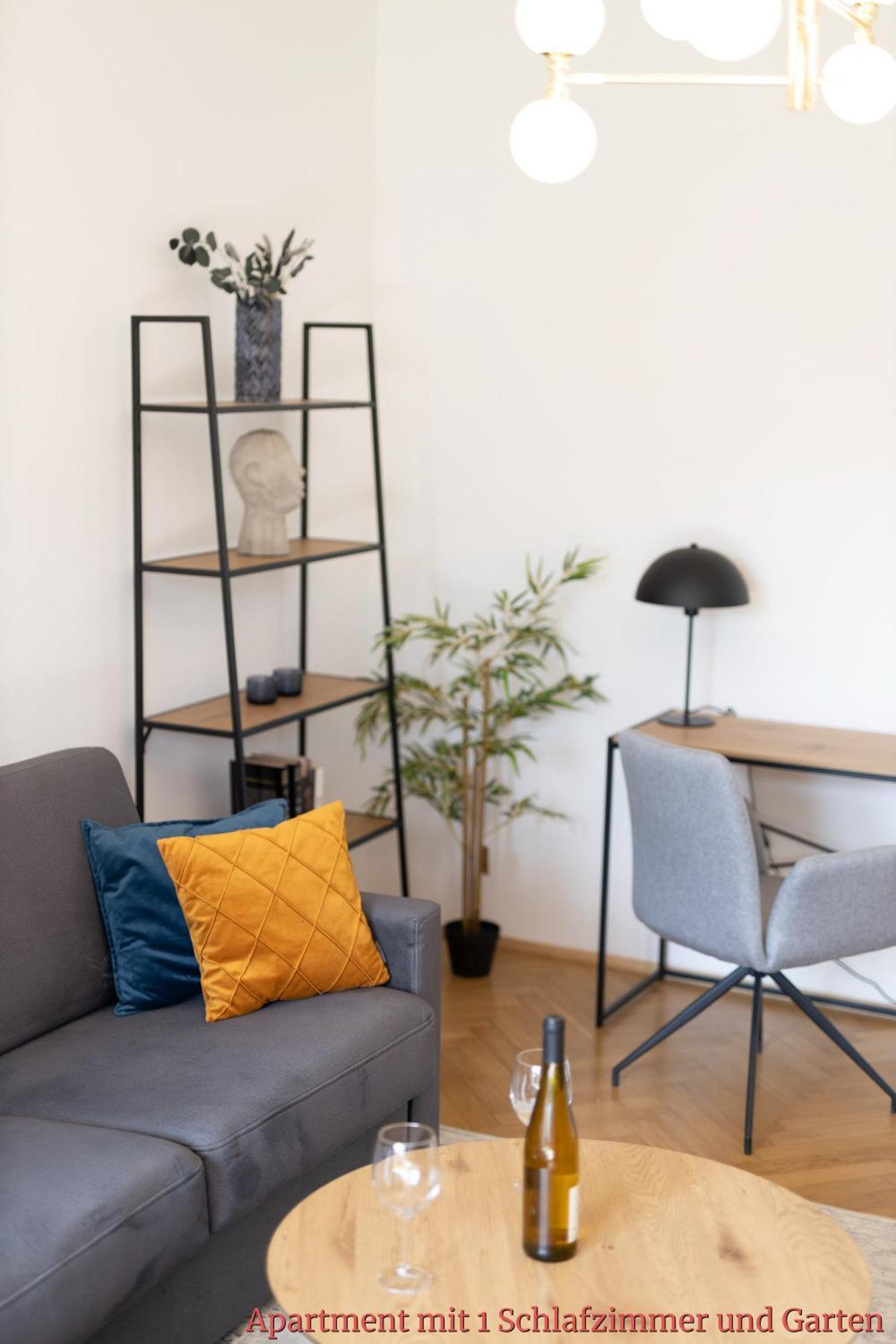 ラーンシュタインRhein-Lahn Living - Modernes Design - Balkon Mit Aussicht - Zentrale Lage Nahe Rhein Und Martinsburgアパートメント エクステリア 写真
